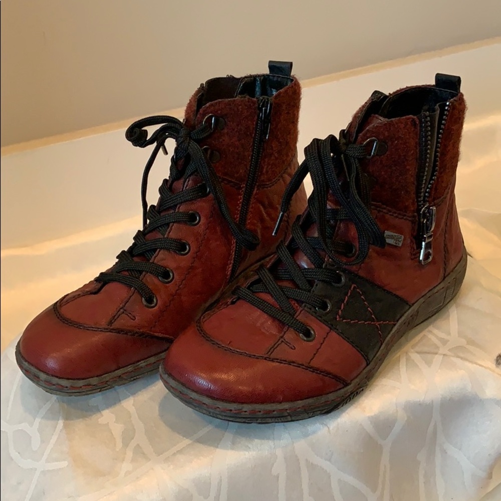 Remonte Wine Boot Size 37